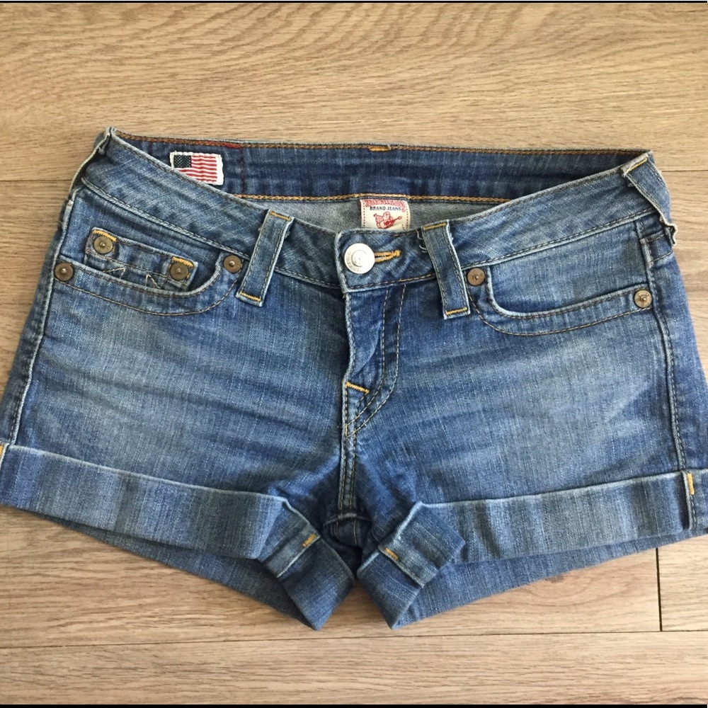 True Religion Allie Cuffed Jean Shorts Size 27 - Picture 2 of 3